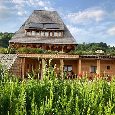 Casa Ralucai Hotel Moisei Ngoại thất bức ảnh
