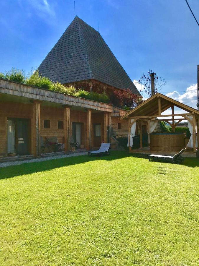 Casa Ralucai Hotel Moisei Ngoại thất bức ảnh